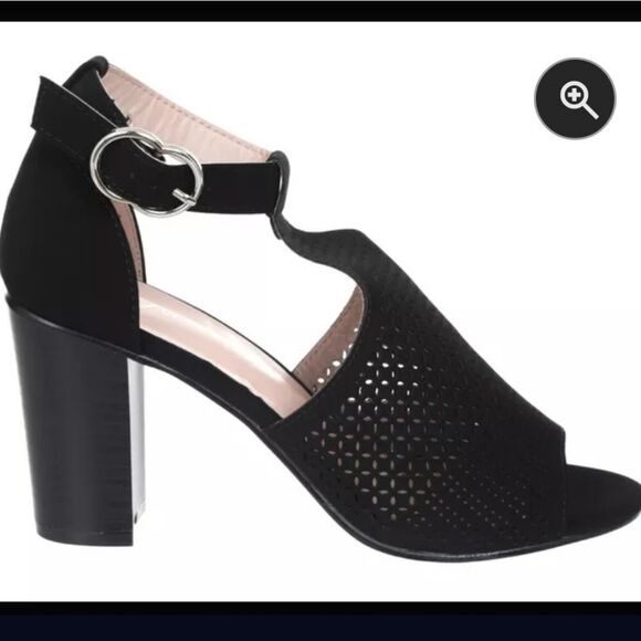 BRAND NEW FOREVER T-STRAP BLOCK-HEEL OPEN TOE BOOTIE - Picture 1 of 15